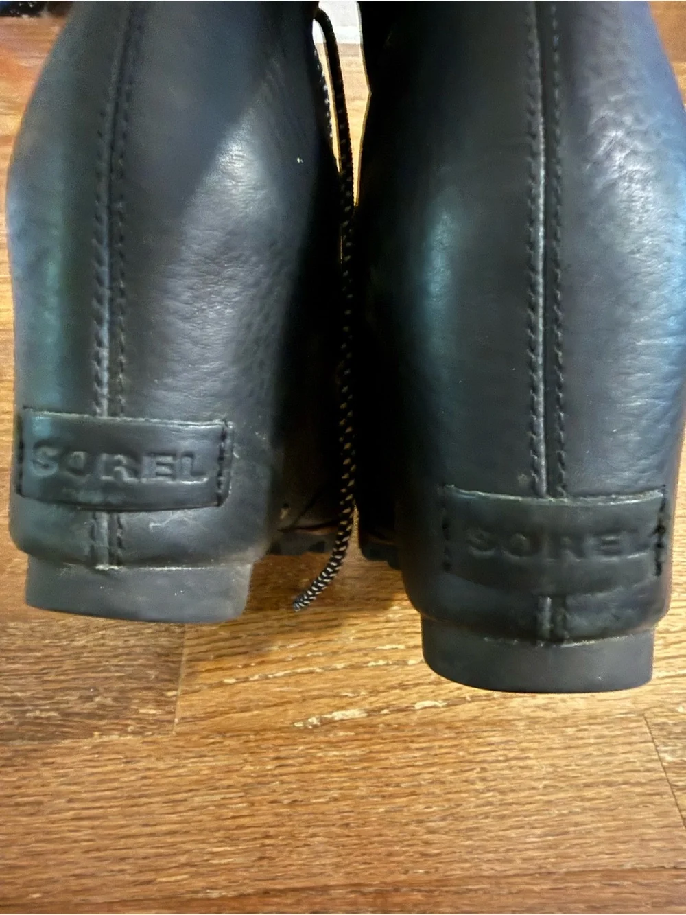 Sorel Joan of Arctic Wedge Black Lace-Up Faux-Shearling Boots Waterproof Sz 11